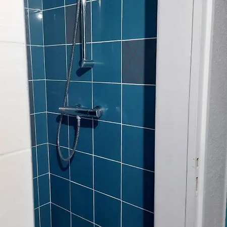 Maisonnette Bleu Celeste Апартаменты *